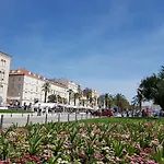Апартаменты Sonja